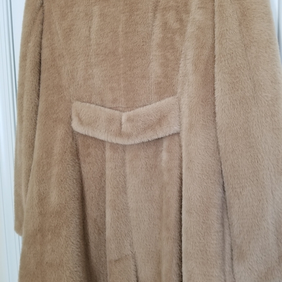DKNY Wool Coat NEW - Picture 6 of 10